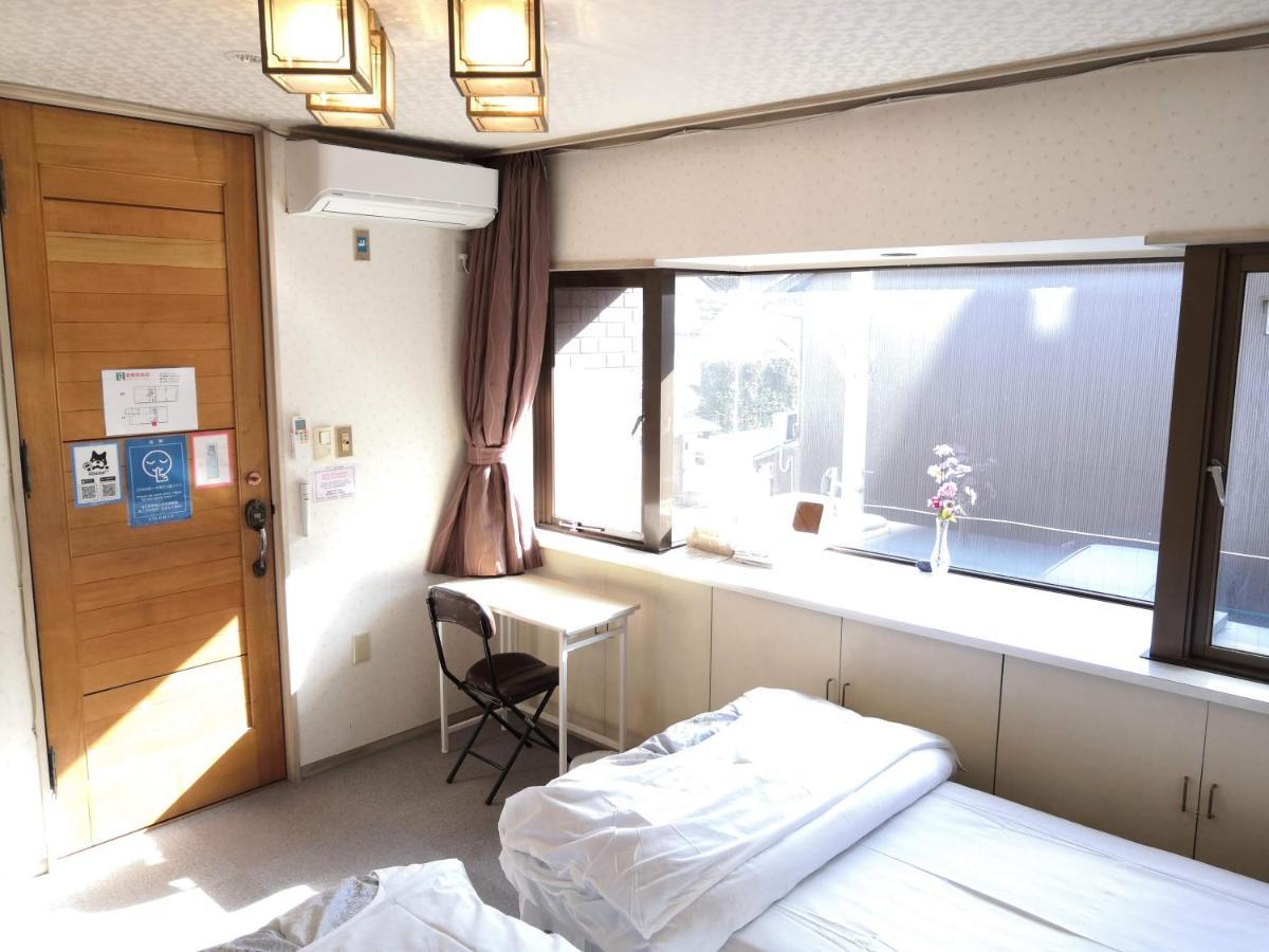 Tiny Guesthouse Umekoji 梅小路 Киото Екстериор снимка
