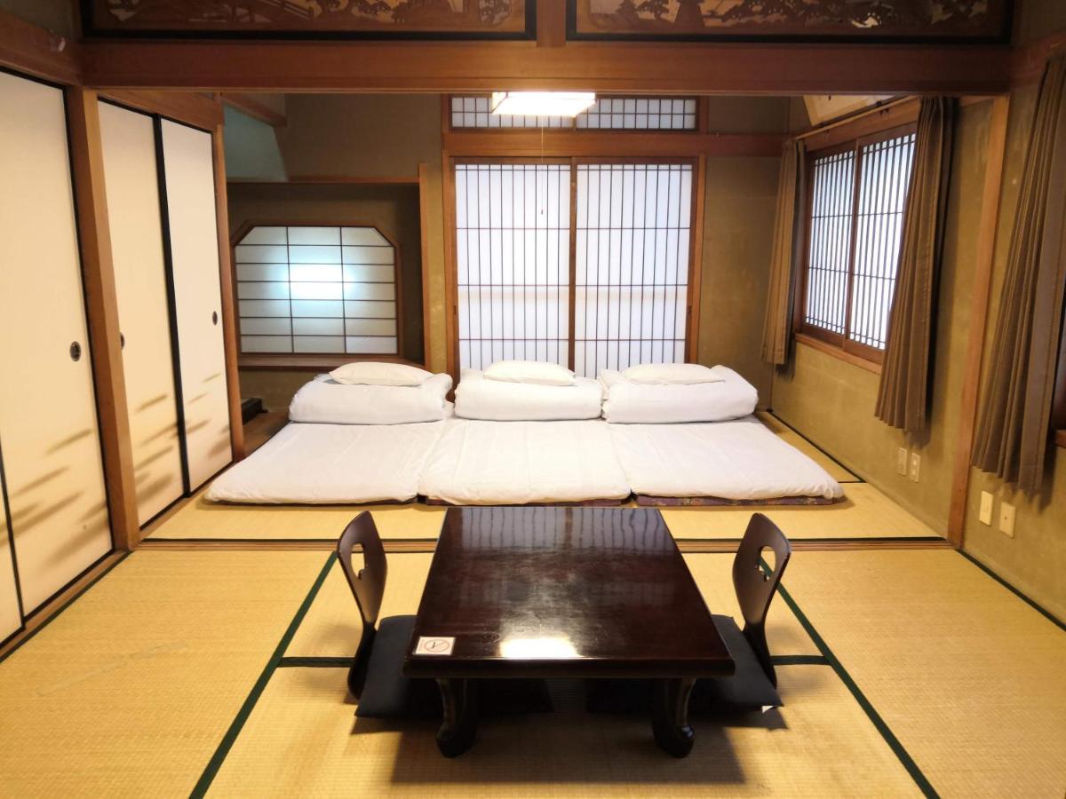 Tiny Guesthouse Umekoji 梅小路 Киото Екстериор снимка